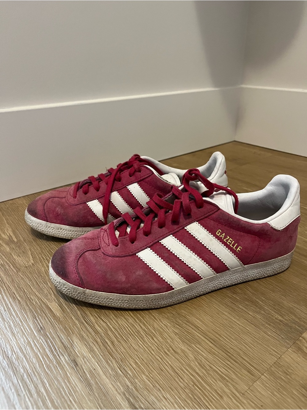 adidas Gazelle Women’s Size 9 Suede Sneakers — Hot Pink
